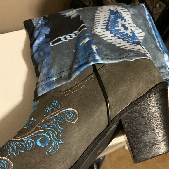 Western blue and black bell bottom pants NEW in bag - Picture 4 of 8